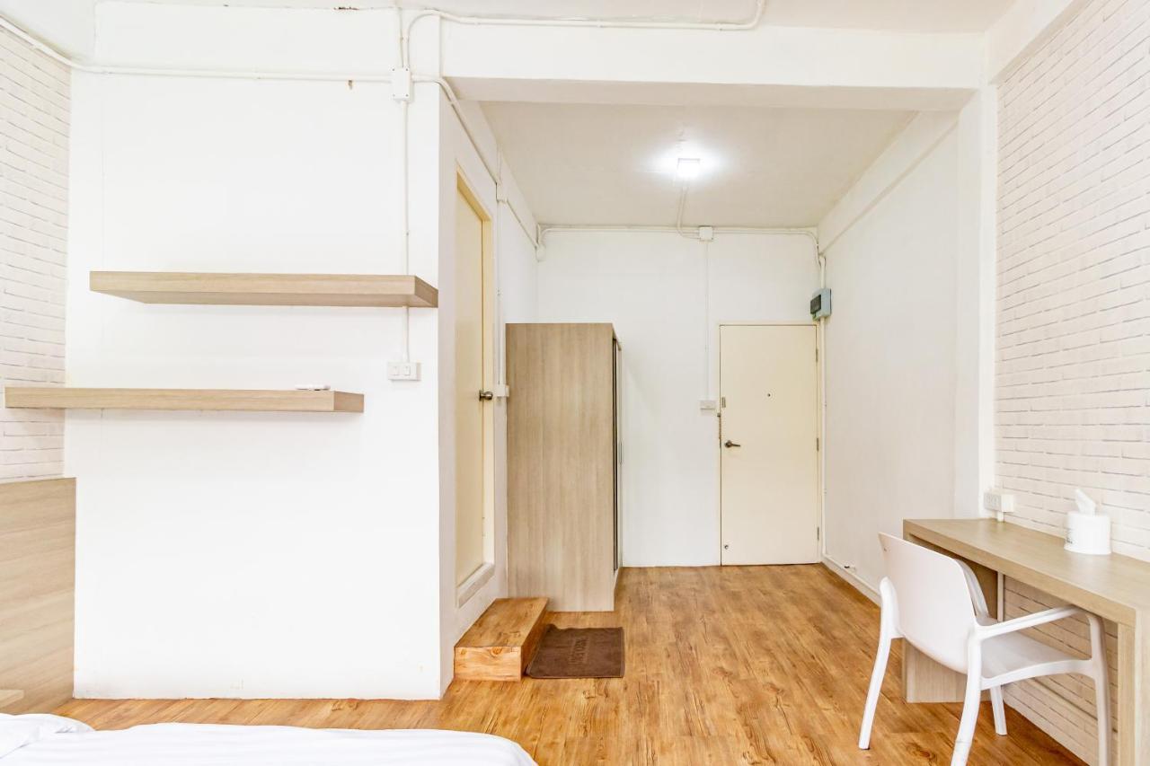 Ze Residence Bang Aor Station Bangkok Dış mekan fotoğraf