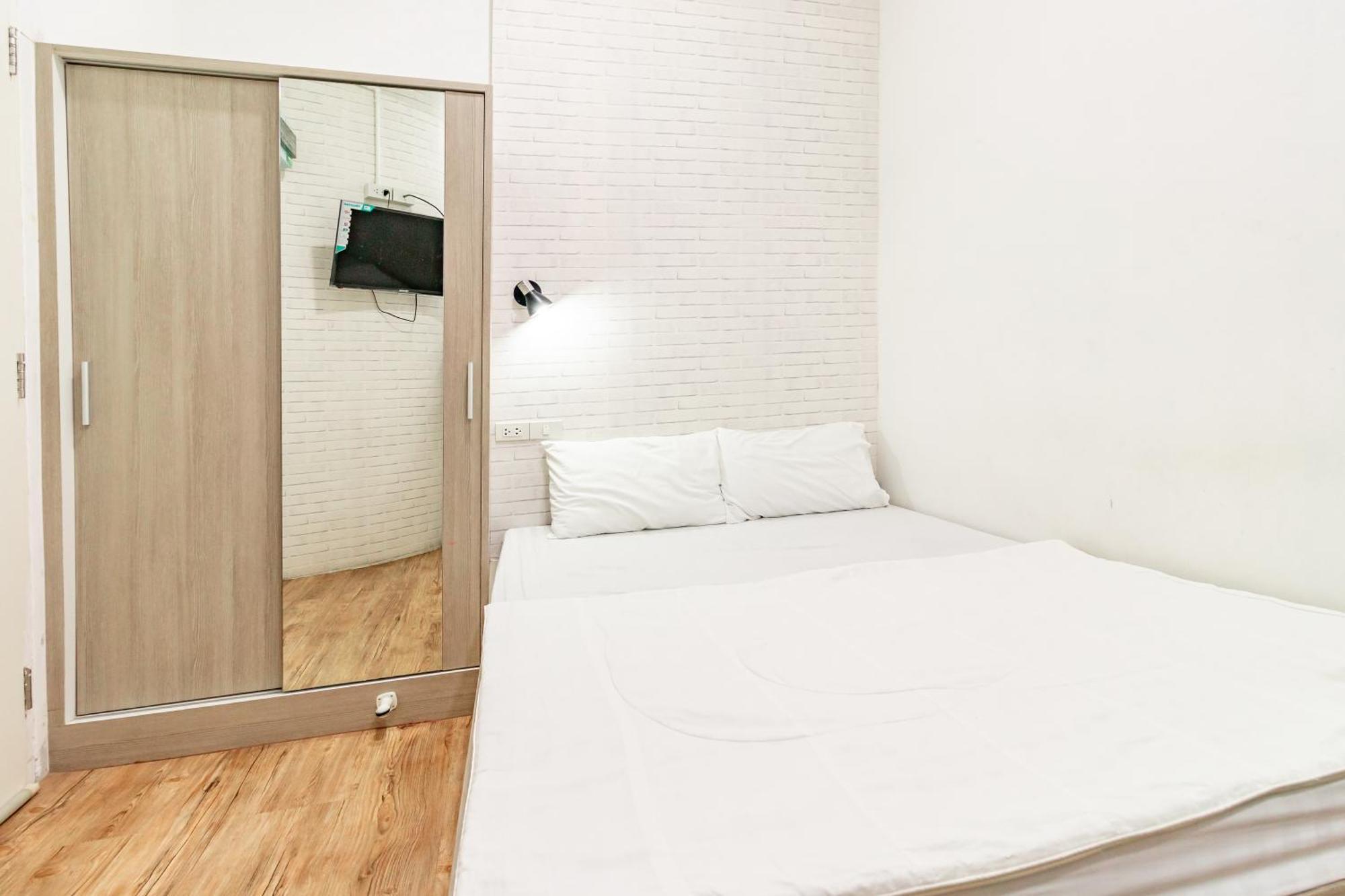 Ze Residence Bang Aor Station Bangkok Dış mekan fotoğraf