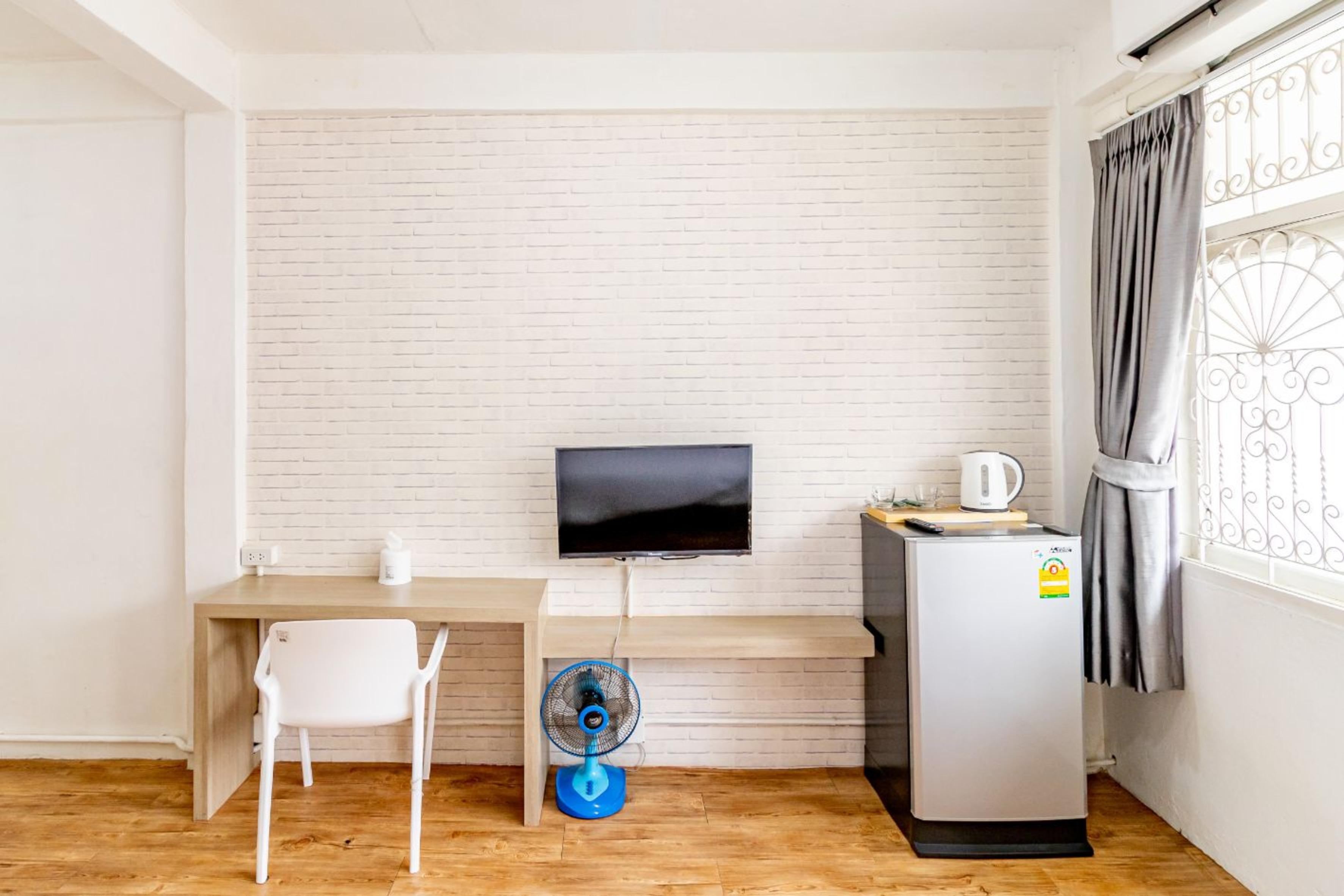 Ze Residence Bang Aor Station Bangkok Dış mekan fotoğraf