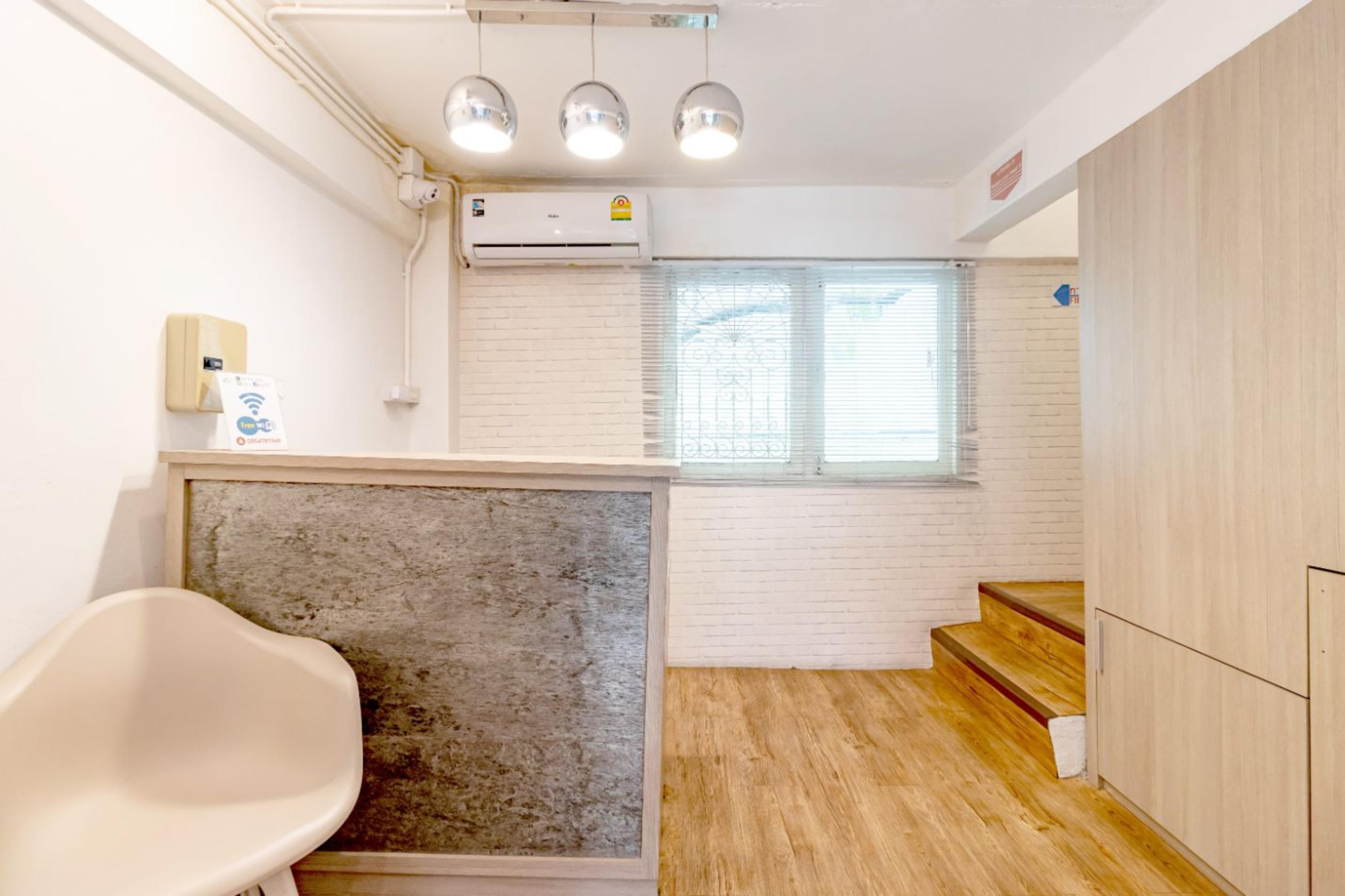 Ze Residence Bang Aor Station Bangkok Dış mekan fotoğraf